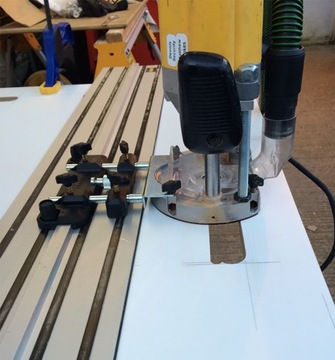 Amazon UK/3K3AF DeWalt DWS5031-XJ, крепление