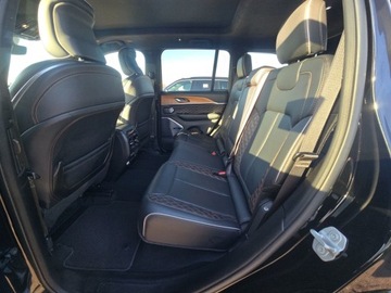 Jeep Grand Cherokee V 2024 Jeep Grand Cherokee Summit Reserve 2024 3.6l 3.6 Benzyna 293KM, zdjęcie 2