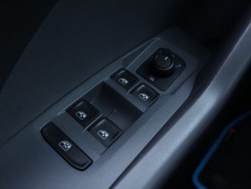 Volkswagen T-Cross SUV 1.0 TSI 115KM 2019 VW T-Cross 1.0 TSI, Salon Polska, Automat, Klima, zdjęcie 14