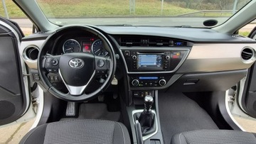 Toyota Auris II Hatchback 5d Valvematic 130 132KM 2014 Toyota Auris _1.6, zdjęcie 5