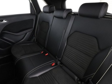 Mercedes Klasa B W246 Sports Tourer Facelifting 2.0 220 184KM 2018 Mercedes B 220 4x4 automat full LED navi klima, zdjęcie 16