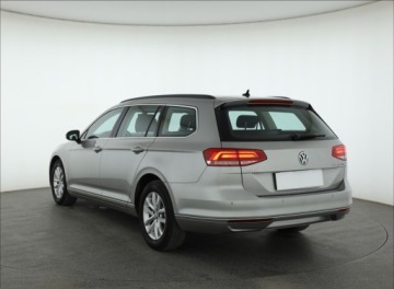 Volkswagen Passat B8 Variant 2.0 TDI 150KM 2015 VW Passat 2.0 TDI, Navi, Klima, Klimatronic, zdjęcie 3