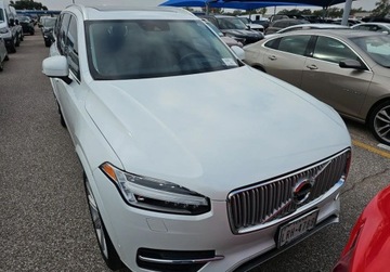 Volvo XC90 II SUV 2.0 T6 320KM 2018 Volvo XC 90 Auta z USA - Zapytaj o wiecej ofert 2.0 Benzyna 320KM, zdjęcie 1