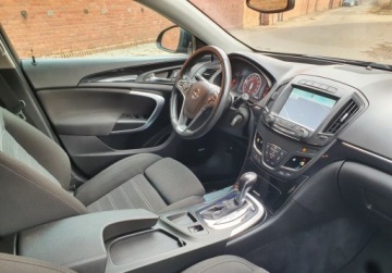 Opel Insignia I Country Tourer 2.0 CDTI Ecotec 163KM 2015 Opel Insignia BOSE Aktywny tempomat GetHelp 2.0 Diesel 163KM, zdjęcie 8