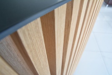 Стойка ресепшн R163 рейка 200x80см