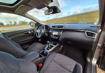 Nissan Qashqai II Crossover 1.2 DIG-T 115KM 2014 Nissan Qashqai Nissan Qashqai 1.2 DIG-T N-Vision 1.2 Benzyna 115KM, zdjęcie 27