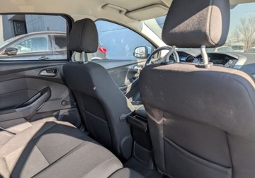 Ford Focus III Sedan Facelifting 1.6 Ti-VCT 125KM 2016 Ford Focus 1.6 Benzyna 125KM SedanManualPakiet WinterSalon PL 1.6 125KM, zdjęcie 25