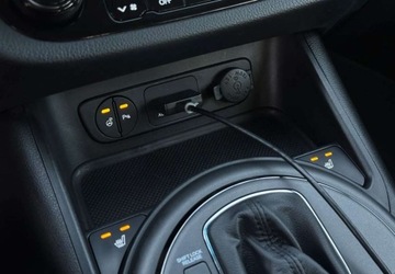 Kia Sportage III SUV 2.0 DOHC 163KM 2012 Kia Sportage Kia Sportage 2.0 CVVT 4WD Automatik Fifa World Cup Ediition, zdjęcie 12