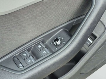 Audi A4 B9 Allroad Quattro Facelifting 2.0 40 TDI 204KM 2022 Audi A4 Avant Matrixaudi sound system QUATTRO Navi ACC Ambiente Kamera 360, zdjęcie 10