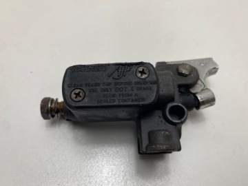 PEUGEOT TKR TREKKER VIVACITY LUDIX ELYSTAR POMPA HAMULCA PRAWA AJP