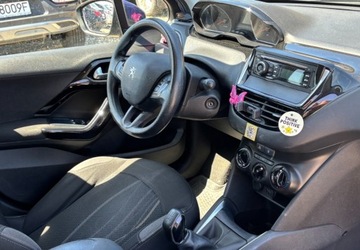 Peugeot 208 I Hatchback 3d 1.2 VTI 82KM 2012 Peugeot 208 Polski salon 1.2 BenzynaLPG 82KM, zdjęcie 14