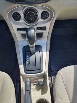 Ford Fiesta VII 2016 Ford Fiesta 1.6 benzyna 120KM 2016r Skrzynia automat Auto do jazdy!, zdjęcie 10