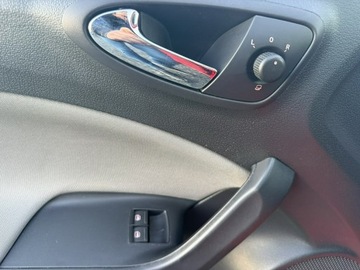 Seat Ibiza IV Hatchback 5d Facelifting 1.2 TSI 105KM 2015 Seat Ibiza 1,2 TSi Style 105KM, 2015, tempomat, zdjęcie 25