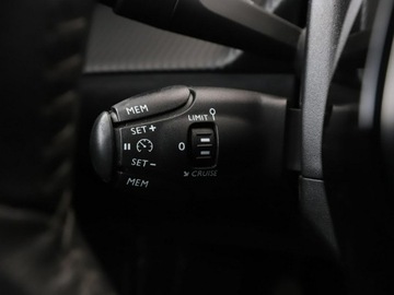 Peugeot 208 II Hatchback 1.2 PureTech 102KM 2021 Peugeot 208 klima auto full LED czujniki, zdjęcie 31