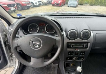 Dacia Duster I SUV 1.6 16V 105KM 2011 Dacia Duster 1,6 105KM LPG Klimatyzacja Krajowy Serwisowany 1.6 105KM, zdjęcie 6