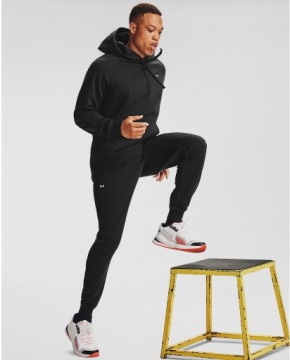 МУЖСКАЯ ХУДИ UNDER ARMOR, черная S