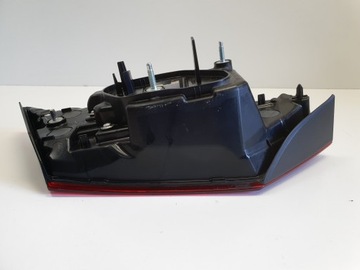 SVĚTLO LEVÝ L ZADNÍ TOYOTA CAMRY VIII 8 W KRYT LED