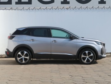 Peugeot 3008 II Crossover Facelifting  1.2 PureTech 130KM 2022 Peugeot 3008 1.2 PureTech, Salon Polska, zdjęcie 5