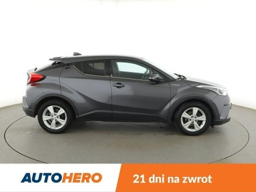 Toyota C-HR I Crossover 1.8 Hybrid 122KM 2018 Toyota C-HR klima auto grzane fotele kamera i, zdjęcie 8