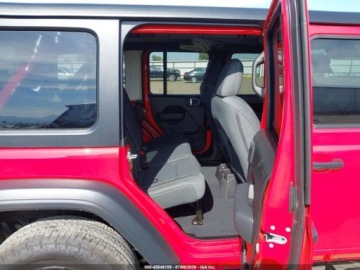 Jeep Wrangler IV 2025 Jeep Wrangler 4-Door Summit 4x4 2025 3.6 Benzyna 285KM, zdjęcie 13
