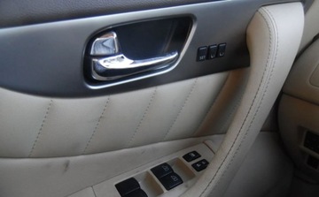 Infiniti QX70 2016 Infiniti QX70 2016r, 3.7 Benzyna. AUTOMAT Uszkodzony przod. Jezdzi. 3.7, zdjęcie 9