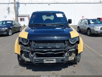 Land Rover Defender IV (L663) 2022 Land Rover Defender 110 X-Dynamic SE 2022 3.0l 3.0 Benzyna 395KM, zdjęcie 8