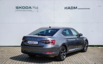 Skoda Superb III Liftback Facelifting 2.0 TSI 190KM 2022 Skoda Superb Skoda Superb Style 2.0 TSI 190KM DSG 2.0 Benzyna 190KM, zdjęcie 7