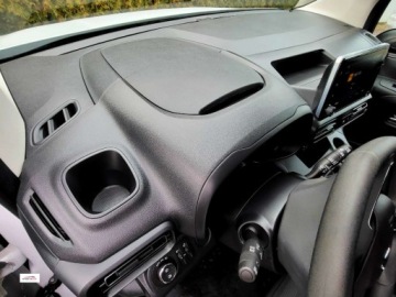 Opel Combo E Kombivan 1.5 Diesel 102KM 2022 Opel Combo 2XPDCkameraPo oplatach,GWARANCJA 1.5 Diesel 102KM, zdjęcie 14