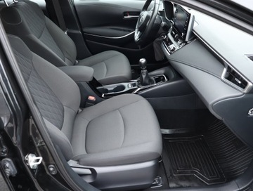 Toyota Corolla XII Sedan 1.5 VVT-i 125KM 2022 Toyota Corolla 1.5 VVT-i, Salon Polska, zdjęcie 8