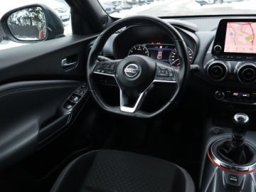Nissan Juke II Crossover 1.0 DIG-T 117KM 2020 Nissan Juke 1.0 DIG-T, Navi, Klima, Klimatronic, zdjęcie 6