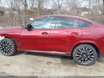 BMW X6 G06 2024 BMW X6 M60i 2024 4.4l 4.4 Benzyna 523KM, zdjęcie 2