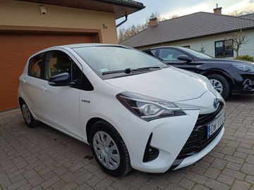 Toyota Yaris III Hatchback 5d Facelifting 2017 1.5 Dual VVT-iE 111KM 2019 TOYOTA YARIS 1.5 HYBRYDA 119tyś km JAK NOWA Po serwisie 02.2024, zdjęcie 2