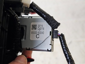 PANEL HNÍZDO SPONA VSTUP PORT USB C TOYOTA RAV4 V COROLLA E21
