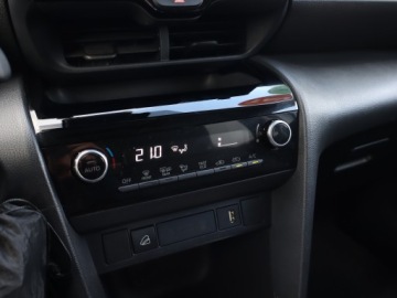 Toyota 2023 Toyota Yaris Cross 1.5 VVT-iE, Salon Polska, zdjęcie 17