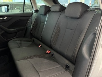 Skoda Scala Hatchback 1.0 TSI 110KM 2022 Skoda Scala Ambition / 1 właściciel / Salon Polska, zdjęcie 11