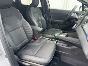 Renault Captur II 2025 Od ręki - Esprit Alpine 1.3 TCe mHEV 140KM / pakiet parking 360, zdjęcie 4