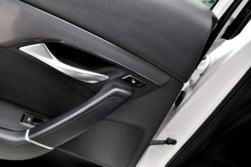 Hyundai i40 Kombi 1.7 CRDi HIGH 136KM 2013 Hyundai i40 Xenon Ledy Skóra Navi Kamera Infinity, zdjęcie 25