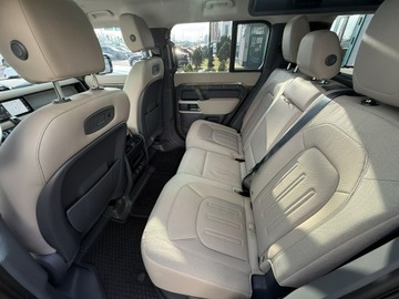 Land Rover Defender IV (L663) 90 3.0 i6P 400KM 2020 Land Rover Defender First Edition. 400 KM. Bezwyp., zdjęcie 29