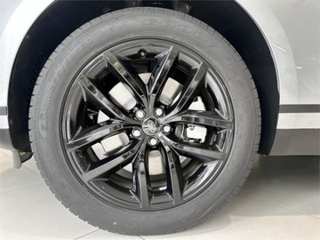 Land Rover Range Rover Velar SUV 2.0 204KM 2024 Range Rover Velar D200 S 2.0 (204KM) 2024, zdjęcie 13