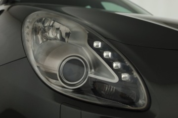 Alfa Romeo Giulietta Nuova II Hatchback 5d 1.4 TB 16v Mair 170KM 2011 Alfa Romeo Giulietta 1.4 T MultiAir, Salon Polska, zdjęcie 17