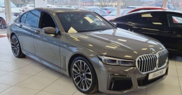 BMW Seria 7 G11-G12 Sedan Facelifting 3.0 740d 340KM 2021 BMW Seria 7 740d 340km X-drive M-pakiet Kamera 360stopni Dociagi drzwi 3.0, zdjęcie 4