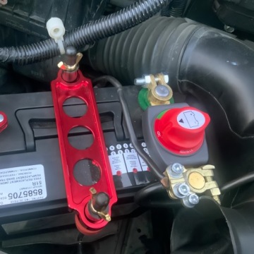 ГЛАВНЫЙ ВЫКЛЮЧАТЕЛЬ ТОКА 12 В 24 В 48 В 275 А ЗАЖИМ ДЛЯ КАБЕЛЬНОГО КАБЕЛЯ