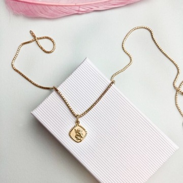 Красивая золотая медаль с ангелом 585 Angel Angel