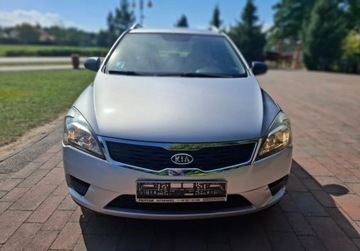 Kia Ceed I SW Facelifting 1.6 CRDi WGT 90KM 2010 Kia Ceed Super stan 1.6 Diesel 90KM, zdjęcie 1