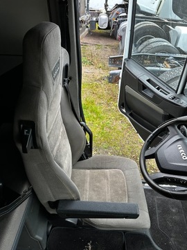 Сиденье водителя левое Iveco Stralis Hi Way Euro 6 Seat