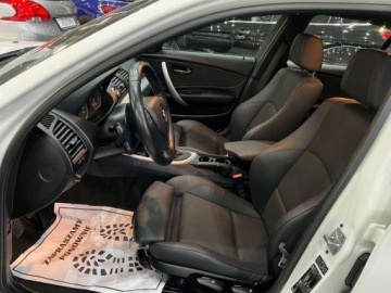 BMW Seria 1 F20-F21 2011 BMW Seria 1 2.0 benzyna M- PAKIET Bardzo ladny stan MOZLIWA ZAMIANA 2.0, zdjęcie 7