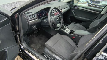 Skoda Superb III Kombi Facelifting 1.5 TSI 150KM 2022 Skoda Superb Combi 1.5TSI 150KM Tempomat SalonPL M, zdjęcie 8