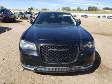 Chrysler 300C II 2021 Chrysler 300 Touring 2021 3.6l 3.6 Benzyna 260KM, zdjęcie 4