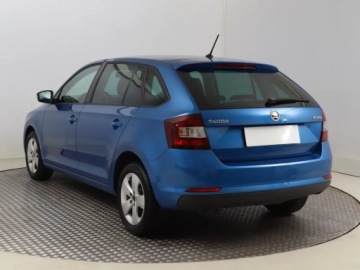 Skoda Rapid II Liftback Facelifting 1.0 TSI 95KM 2018 Skoda Rapid Spaceback 1.0 TSI, Salon Polska, zdjęcie 3