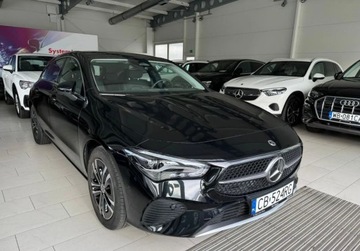 Mercedes CLA C118/X118 Shooting Brake Facelifting 2.0 200d 150KM 2024 Mercedes-Benz CLA Salon Polska radary 2.0 Diesel 116KM, zdjęcie 15